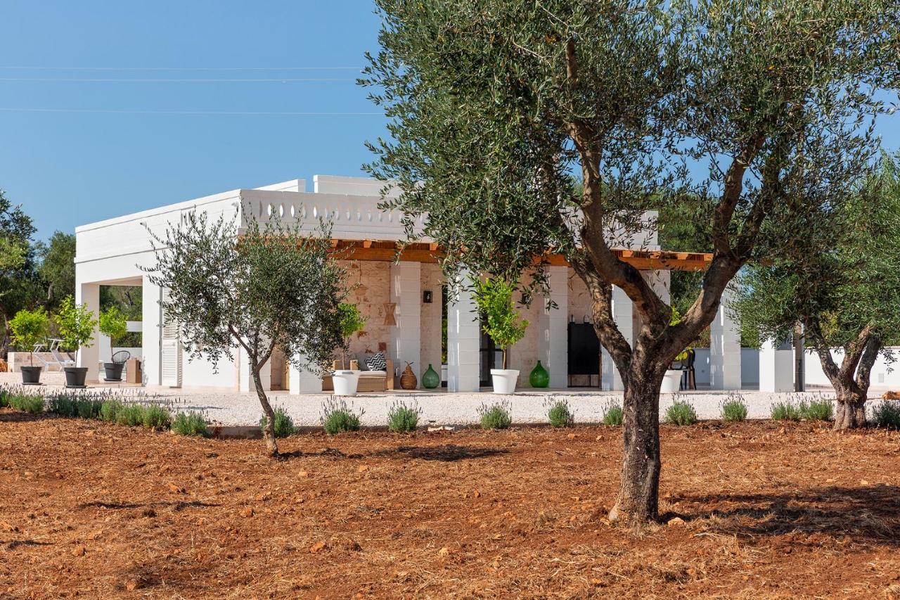 Vilaa Isa Beautiful Villa And Trullo In Ostuni Bagian luar foto
