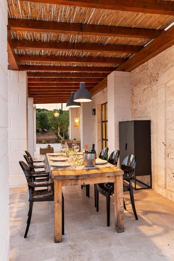 Vilaa Isa Beautiful Villa And Trullo In Ostuni Bagian luar foto