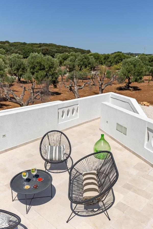 Vilaa Isa Beautiful Villa And Trullo In Ostuni Bagian luar foto